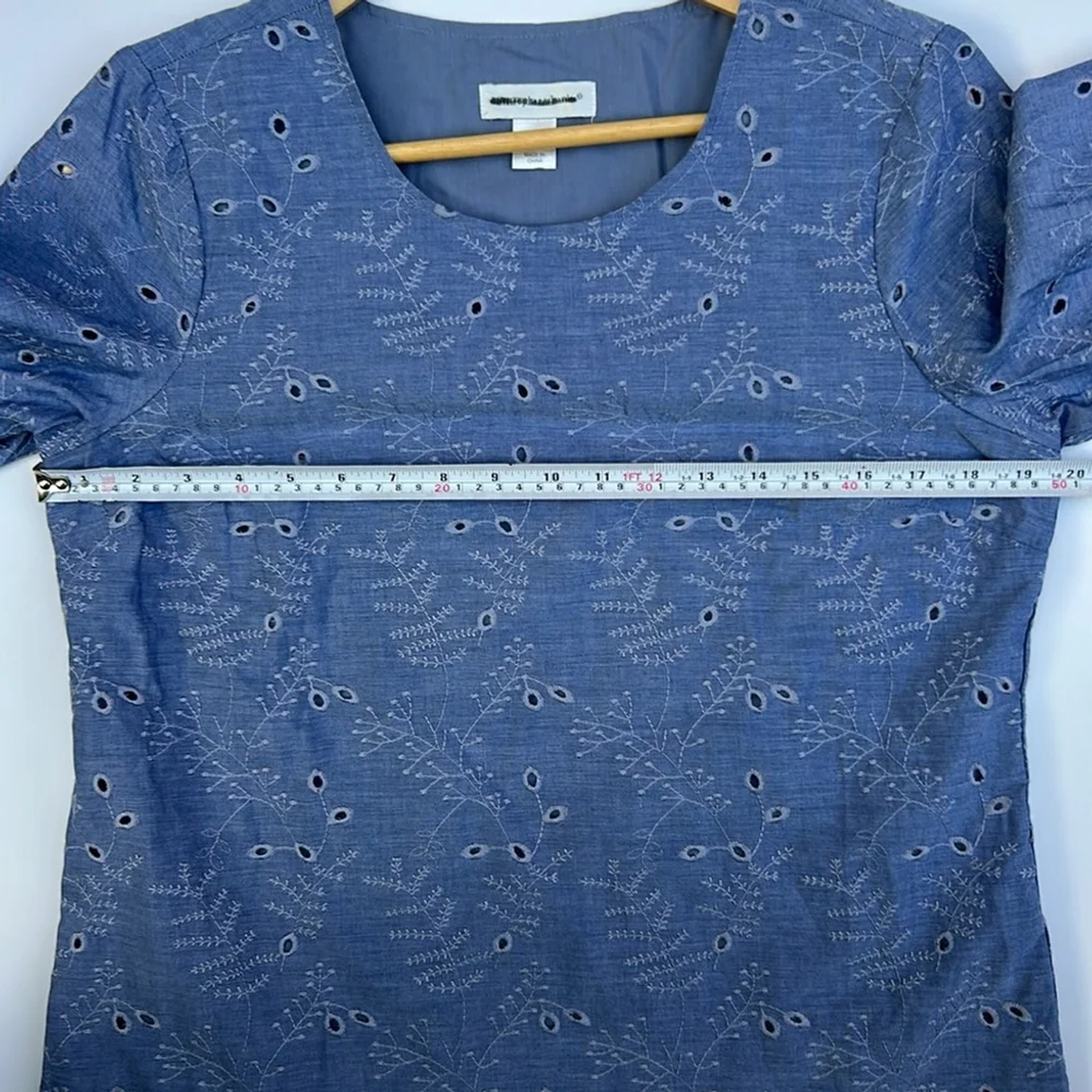 Christopher& banks Blue Eyelet Women's Top blouse cotton small - Picture 7 of 8